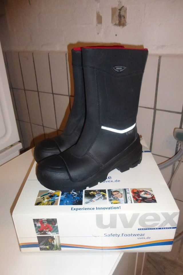 uvex quatro pro Wintersicherheitsstiefel Gr.43 in Pinneberg