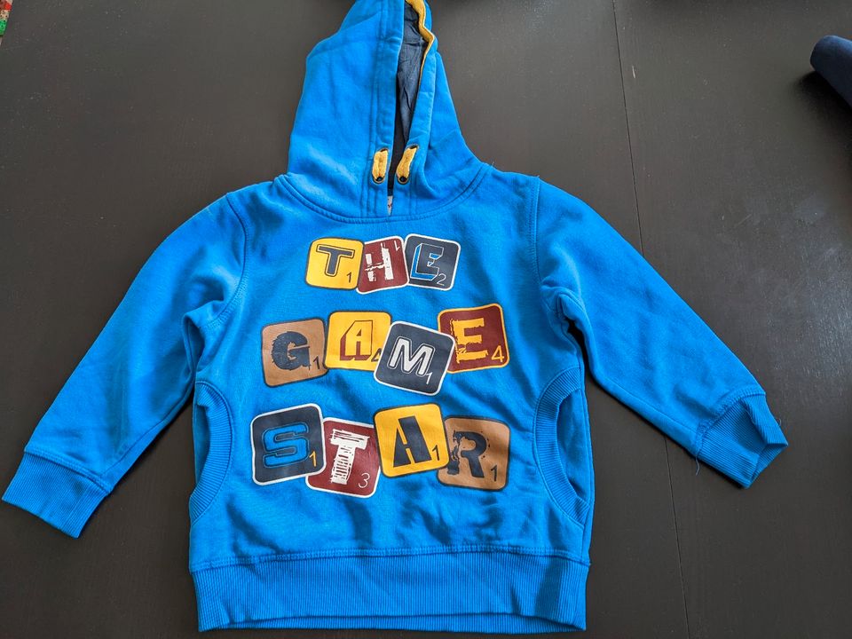 Kaputzen-Pullover Hoodie in blau mit Taschen, Jungen, Gr. 110 in Ebersbach bei Großenhain