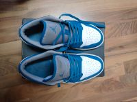 Nike air Jordan 1 low true blue/ cement gray Gr.41 Dresden - Pieschen Vorschau