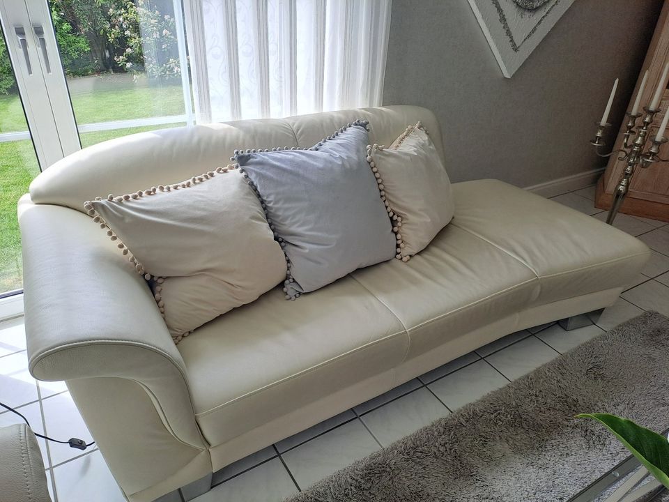 Ledersofa (creme) - Recamiere in Lindhorst