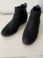 Stiefelette Jana Weite H Gr. 38 Chelsea Boots Sachsen-Anhalt - Aschersleben Vorschau