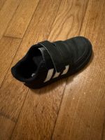 Kinder Schuhe Adidas verloren (nicht zu verkaufen) Bayern - Augsburg Vorschau