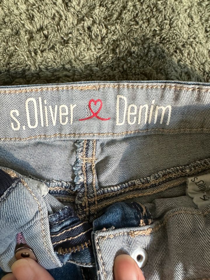 S.Oliver Mädchen Jeans Short Größe 116 in Frankfurt am Main