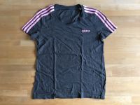 Adidas / T Shirt / Größe M Niedersachsen - Brake (Unterweser) Vorschau