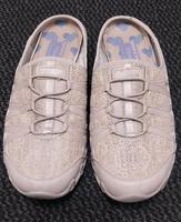 Skechers Sabbots, Schlappen, Hausschuhe Nordrhein-Westfalen - Greven Vorschau