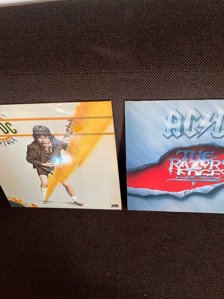 2x AC DC Vinyl LP Original 1976 1990 TOP ZUSTAND  High voltage in Wölfersheim