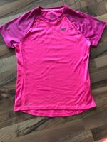 Nike Dri-Fit T-Shirt Sport, Pink-Beere, Gr. 137 - 146 (M) Bad Doberan - Landkreis - Kritzmow Vorschau