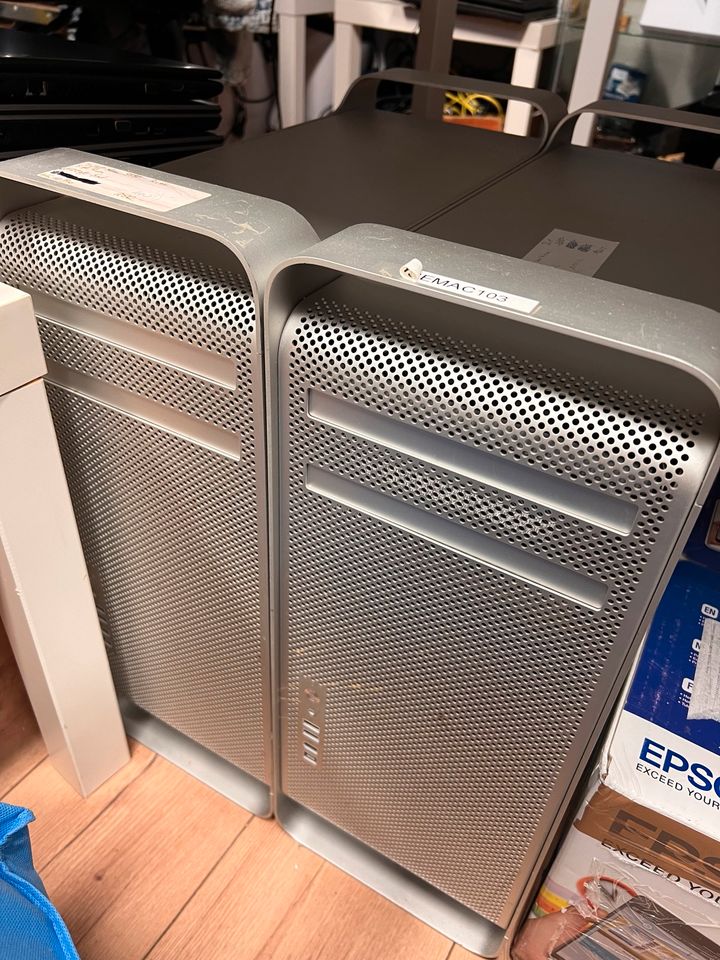 Mac Apple Pc Intel Xeon 8GB 256GB SSD  zzgl 100€ Gutschein in Kiel