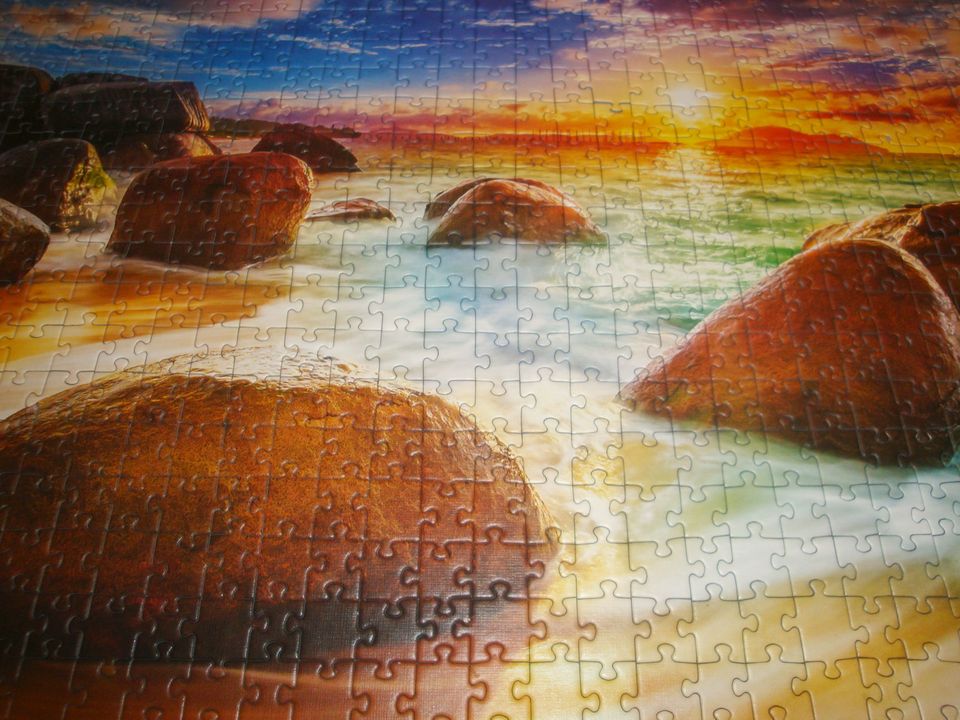 Trefl Premium Puzzle Samudra Beach India 1000 T. 1x gel. komplett in Bückeburg