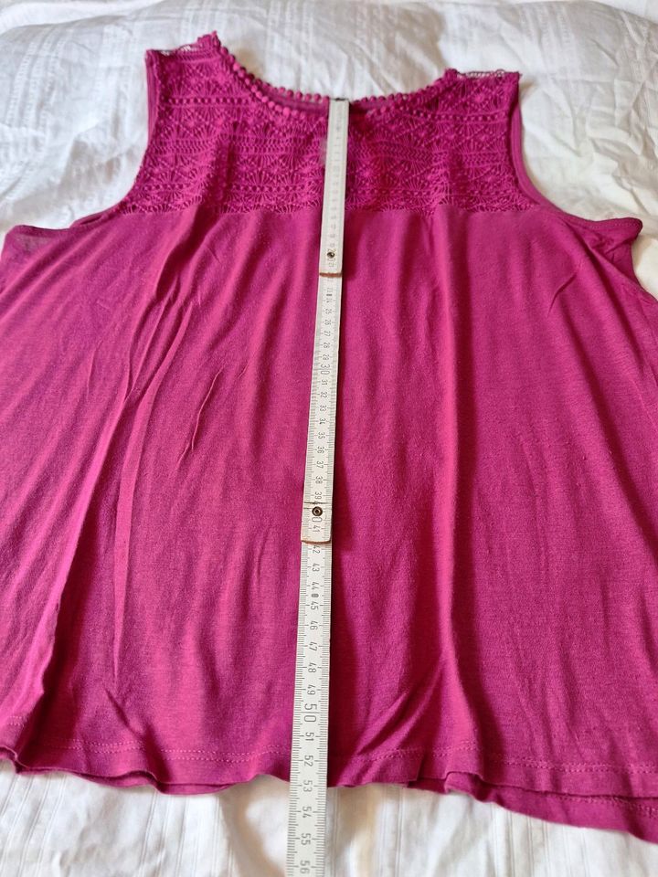 2er Set Oberteil von H&M in Pink Gr. M/L  Shorts in schwarz Gr. M in Emmendingen