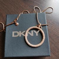 DKNY DONNA KAREN NEW YORK Lange Kette Anhänger rose vergoldet Z Niedersachsen - Rinteln Vorschau