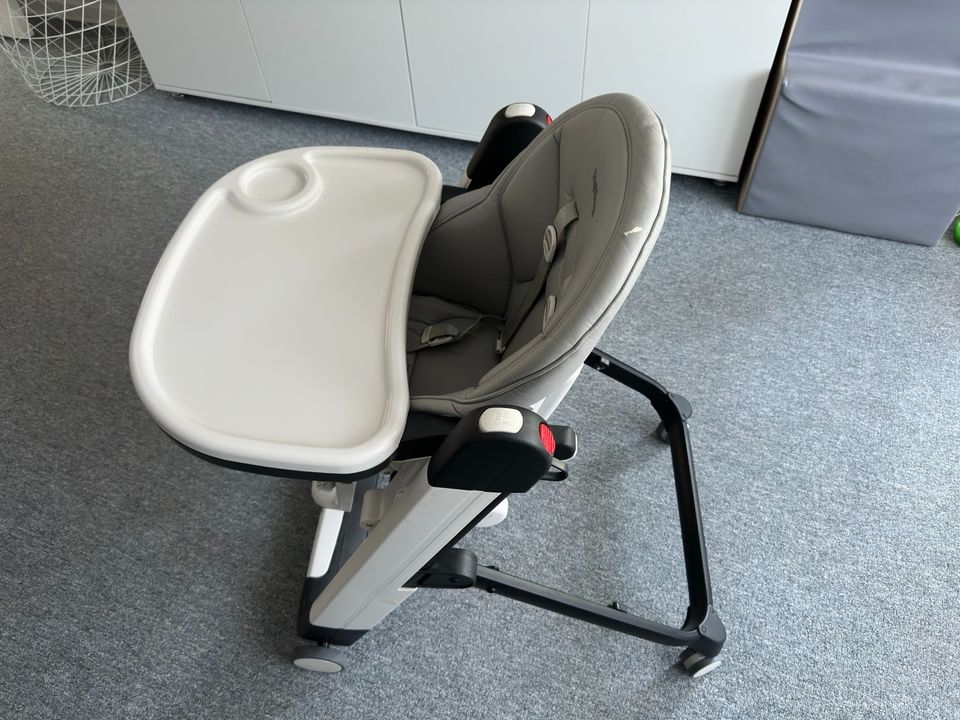 PEG Perego Siesta Hochstuhl, Kinderstuhl Essstuhl in Hamburg