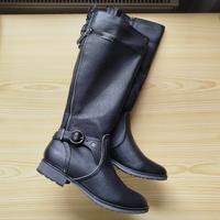 Schwarze kniehohe gefütterte Stiefel von Mustang Gr. 38 Bayern - Köfering Vorschau