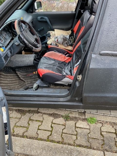 VW Caddy pickup 1,9l, 9U, 1996 in Bühlertal