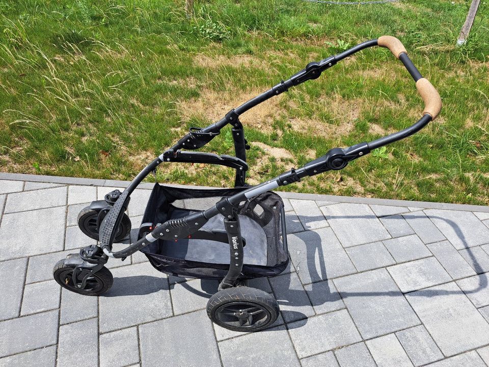 Kinderwagen Naturkind Varius inkl. Babykorb und Buggysitz in Aachen