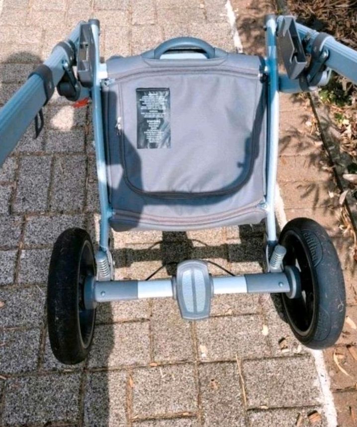 Kinderwagen/buggy mit babyschale 3in1 Knorr in Bönen