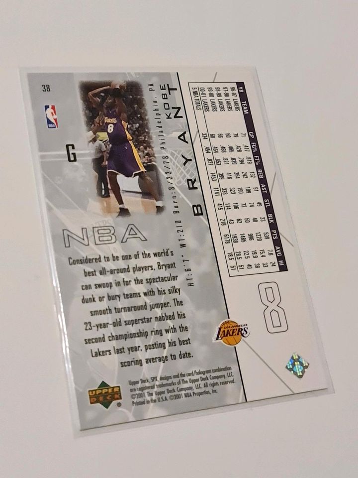 KOBE BRYANT Los Angeles Lakers SPx 2001-2002 Trading Card in Bremen