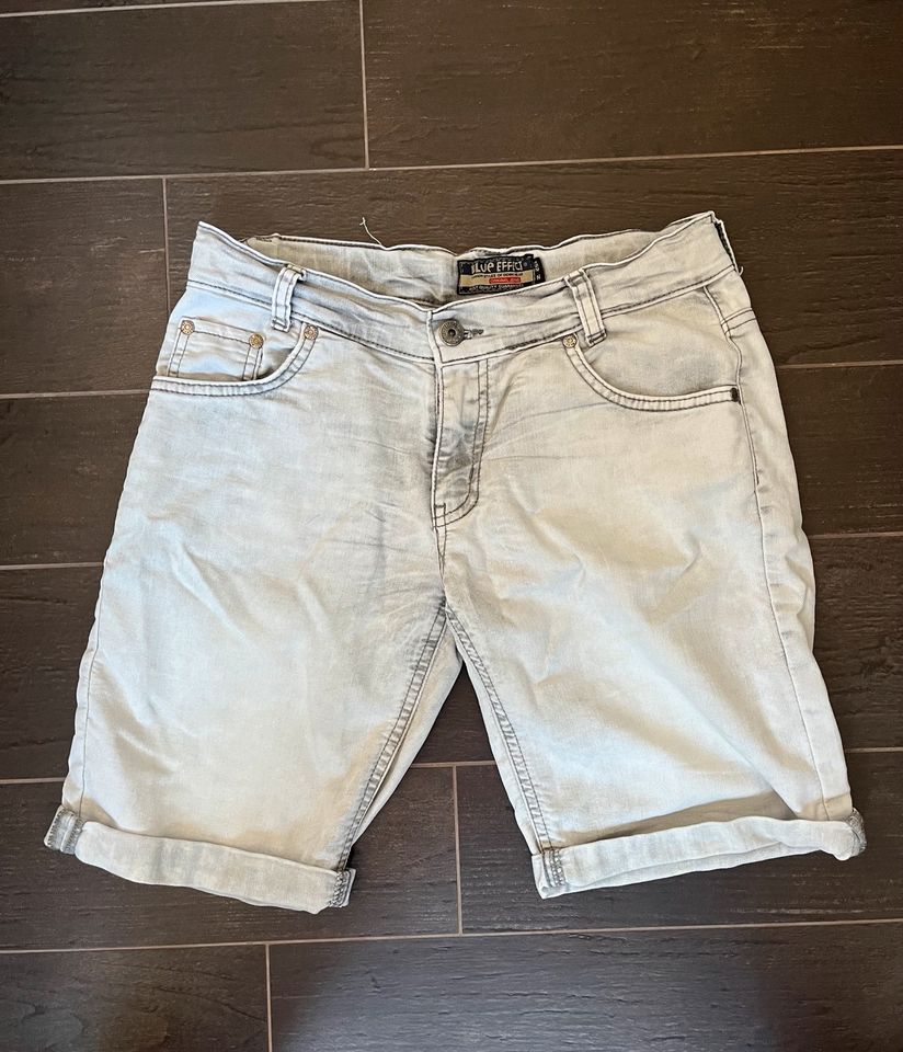 Jeans Shorts kurze Hose Blue effect Gr. 152 in Rheda-Wiedenbrück