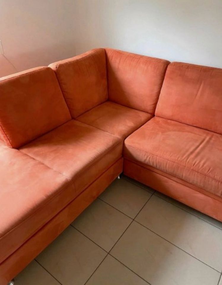 Sofa mit Bettfunktion in Stadtallendorf