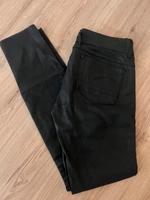 Damen Gstar Jeans Hose Modern Schwarz leicht glänzend Gr. 31/34 Niedersachsen - Göttingen Vorschau