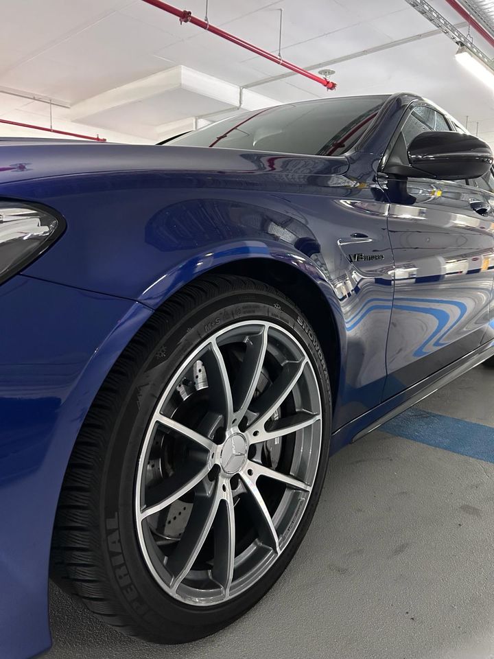 Mercedes C63s mieten Auto mieten C63 Sportwagen mieten Berlin Hochzeitsauto mieten Berlin Hochzeitsauto mieten Auto mieten Brandenburg Mercedes AMG in Berlin