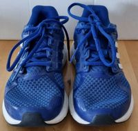 Adidas Hallenturnschuhe blau Gr. US 6 1/2  UK 6 Baden-Württemberg - Wäschenbeuren Vorschau