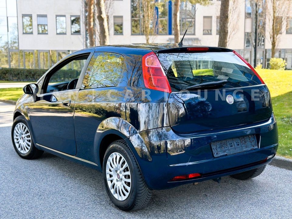 Fiat Punto 1.4 8V Dynamic*AUTOMATIK*AHK*KLIMA* in Nürnberg (Mittelfr)