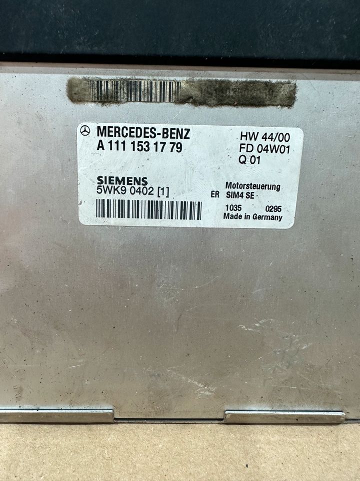 Mercedes-Benz W203 C-Klasse Motorsteuergerät ECU in Massenbachhausen