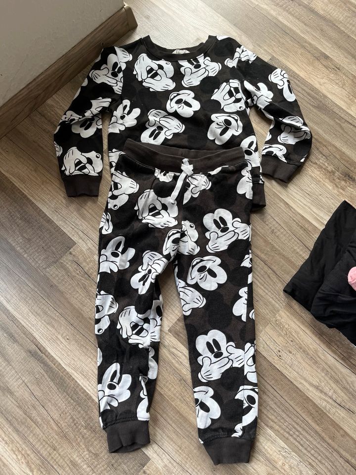 H&M Mickey Mouse Disney Jogginganzug schwarz weiß 122 128 in Wardenburg