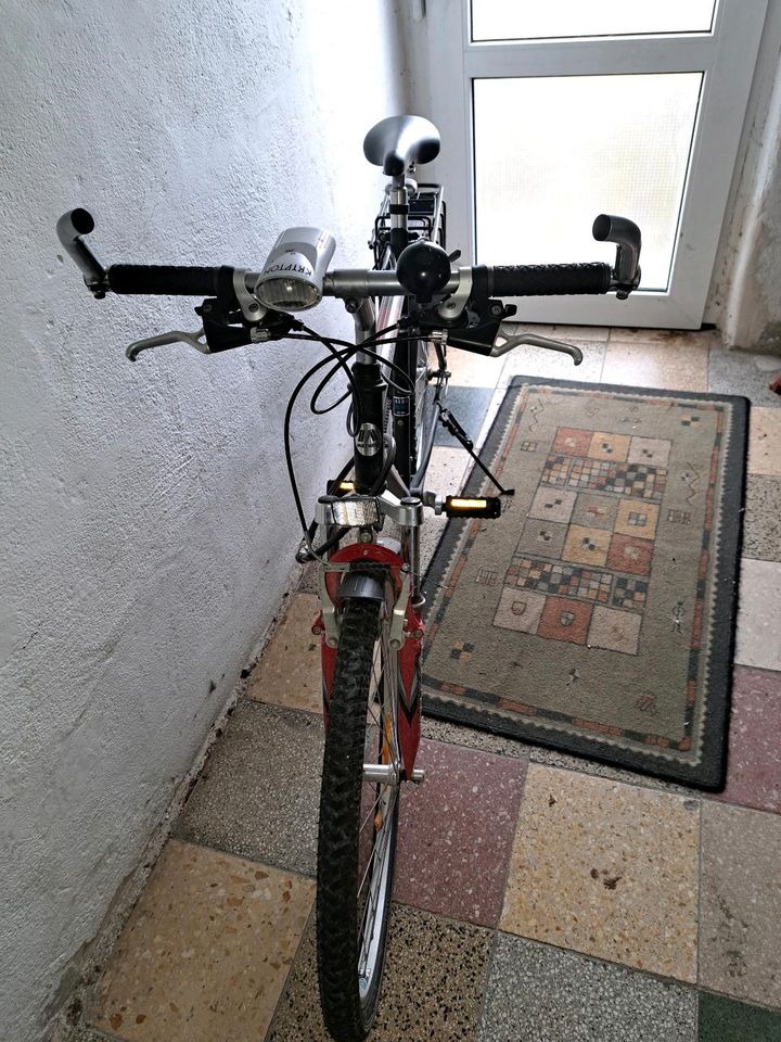 Herren Fahrrad / Jungen Fahrrad in Hemhofen