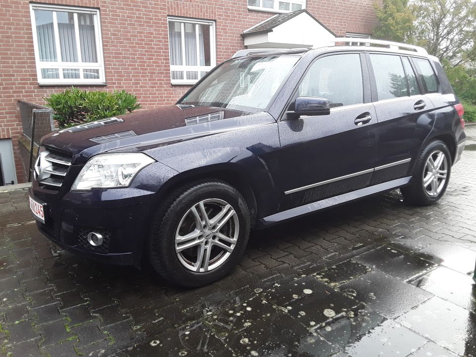 GLK 320 SUV Mercedes Benz in Oelde