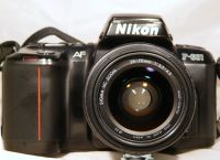 NIKON AF F-601 Analog mit Objektiv Sigma Zoom 28-70mm 1:3,5-4,5 Schleswig-Holstein - Ahrensburg Vorschau