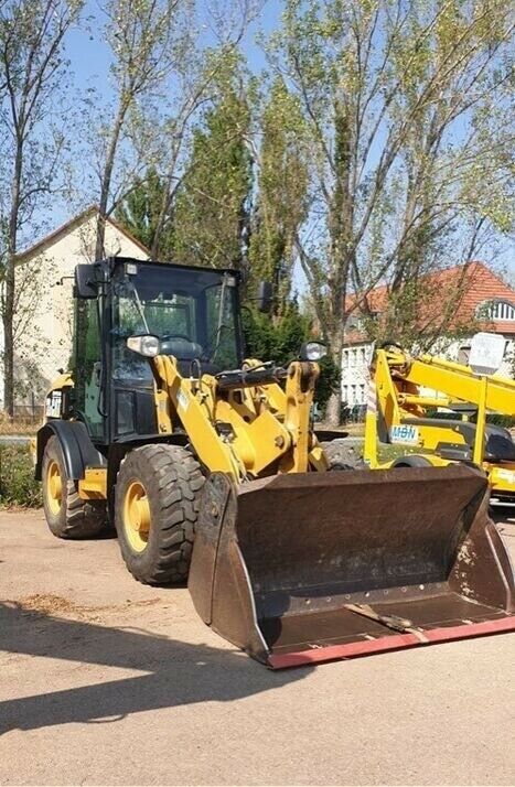 Vermietung Radlader 1 cbm (netto 100,00€/Tg.) in Hettstedt