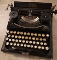 Alte Schreibmaschine von ERIKA Seidel Naumann im Koffer Deko Alt Sachsen - Göda Vorschau
