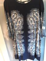 Damenkleid H&M blau mit Muster Größe 38 Niedersachsen - Oldenburg Vorschau
