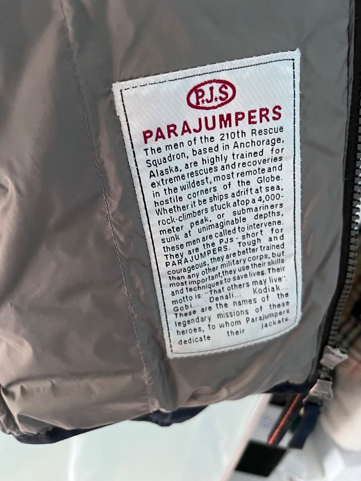 Parajumpers Jacke in Halstenbek