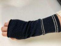 Kaschmir Stulpen Handschuhe 100 % Cashmere schwarz weiß Niedersachsen - Schwarmstedt Vorschau