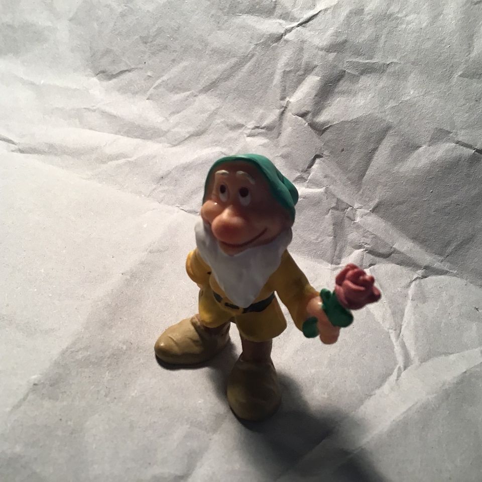 Disney Schneewittchen Sieben Zwerge Figur Pimpel Sammelfigur in Neckartenzlingen