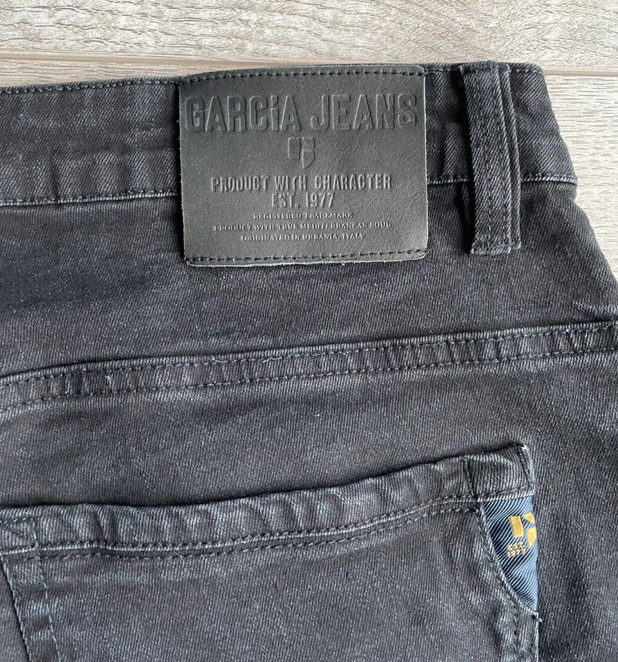 Garcia Herrenjeans W 36 L 32 in Verden