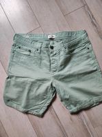 Jack & Jones Herren Hose kurz Shorts Jeans grün L neuwertig TOP Bayern - Bayreuth Vorschau