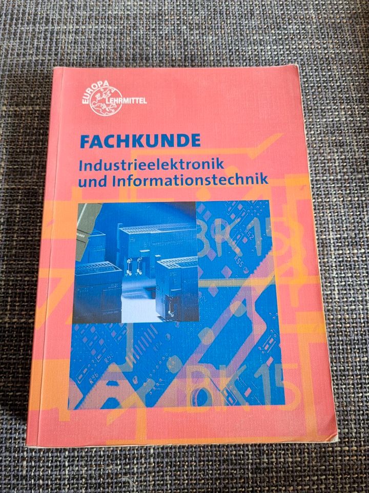 Fachkunde Industrieelektronik und Informationstechnik in Gundelfingen