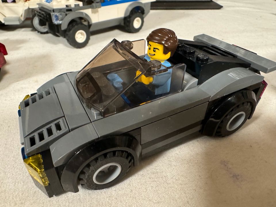 Lego City moc Konvolut: 7 Fahrzeuge +12 Figuren. in Manching