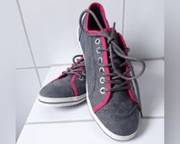 neue Fila- Sneaker in grau mit pink, Gr. 36 Niedersachsen - Verden Vorschau