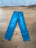 Highwaist- Straight leg Jeans Gr. 38 Nordrhein-Westfalen - Grevenbroich Vorschau