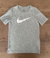 Nike Sport Shirt Gr.128/134 Grau Eimsbüttel - Hamburg Eidelstedt Vorschau