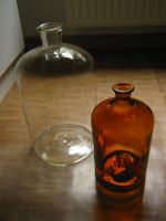 2 Gärflaschen, Retro, kaum benutzt, zur Weinherstellung oder Deko Sachsen - Burkhardtsdorf Vorschau