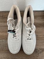 Weiße sneaker für Männer Frankfurt am Main - Dornbusch Vorschau