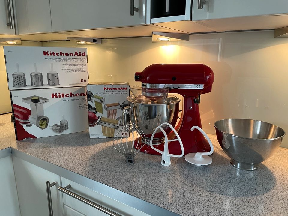 Kitchenaid ARTISAN 5KSM150 Rot - Set 5KPRA, MVSA, EMVSC in Rheinland-Pfalz  - Großniedesheim | eBay Kleinanzeigen ist jetzt Kleinanzeigen