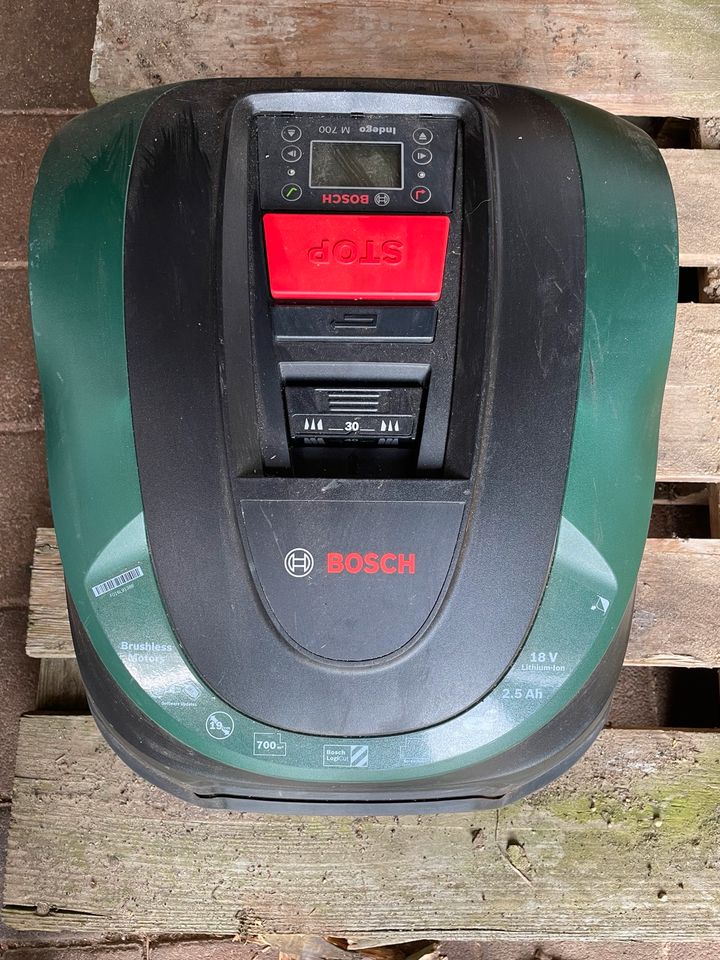 Mähroboter Bosch Indego M700 in Mastershausen