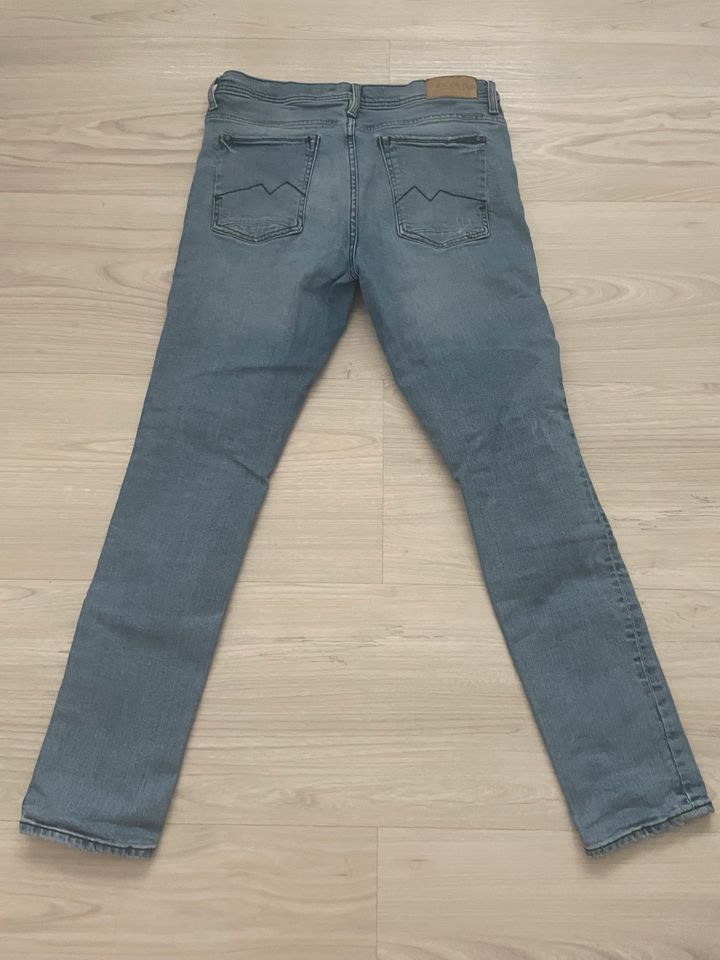 Jeans Blend 33/30 blau in Zeltingen-Rachtig